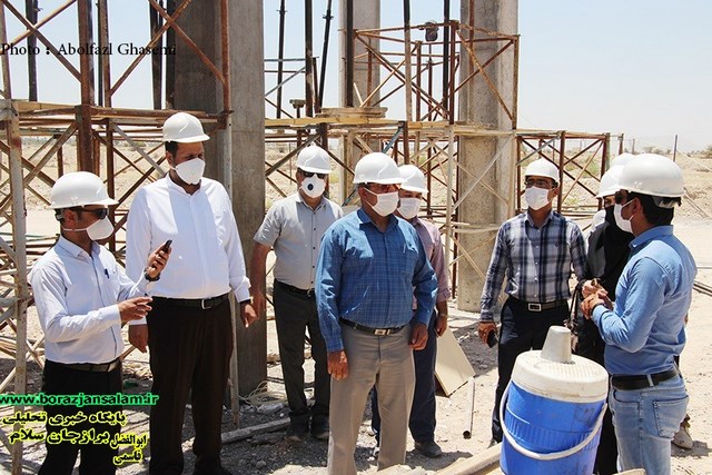 بازدید رییس و تعدادی از اعضای شورای اسلامی شهر برازجان ازروند پیشرفت ساخت مجتمع فرهنگی شهیدحاج قاسم سلیمانی