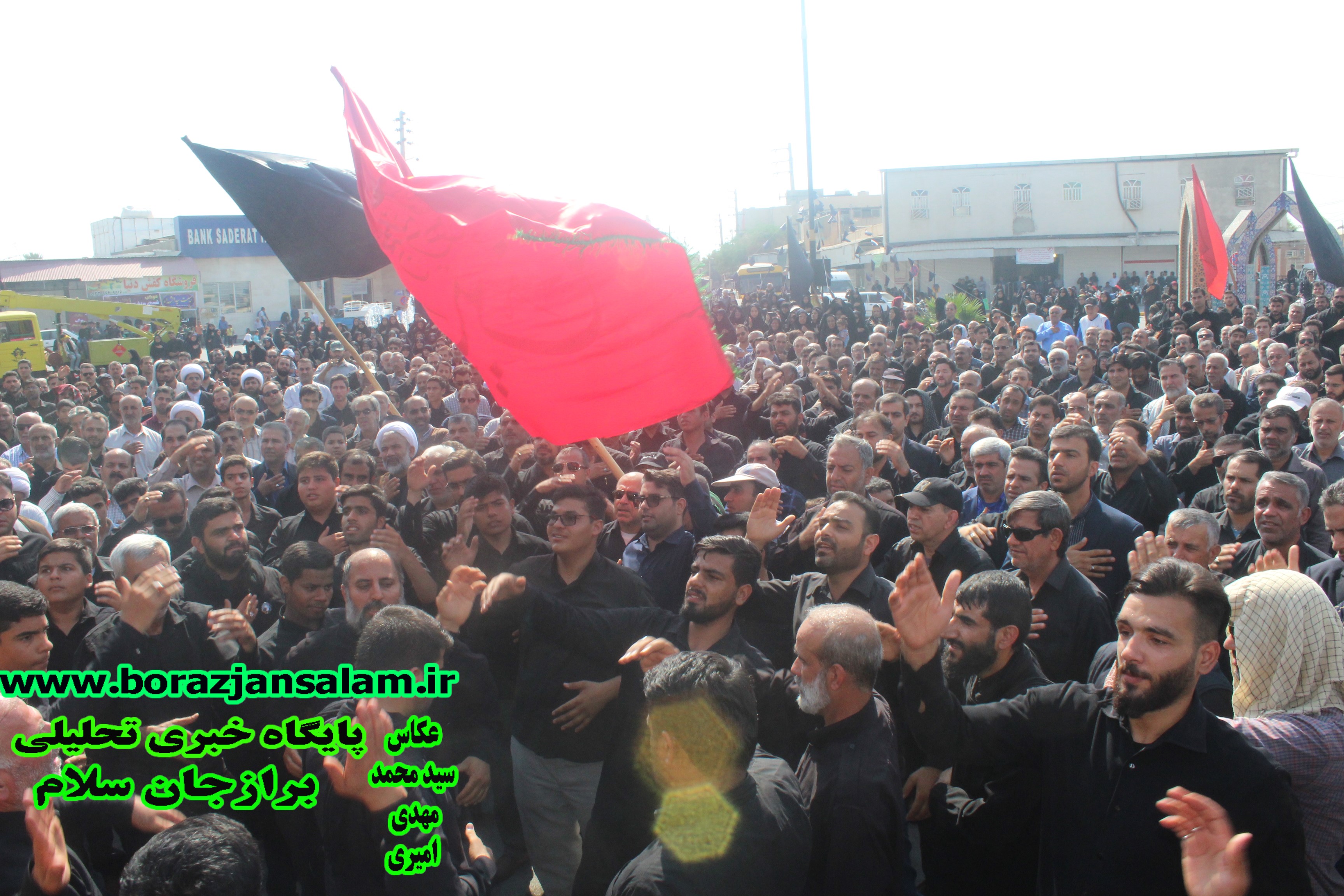 تجمع بزرگ اربعین حسینی در شهر برازجان برگزار شد .