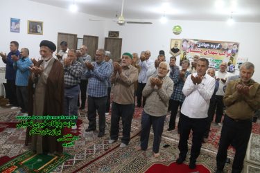علی فانوسی خادم موکب شهدای شهرستان دشتستان و حوزه نجف اشرف برازجان خدامی خود را انجام داد