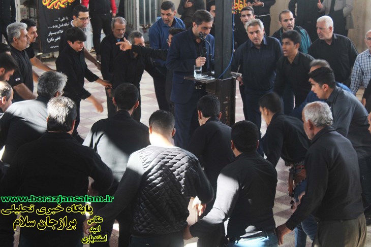 گزارش تصویری مراسم سینه زنی بمناسبت شهادت حضرت فاطمه الزهرا(س) در مسجد قلعه برازجان