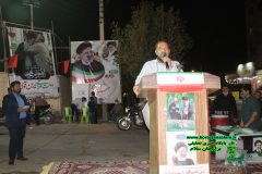 تریبون ستاد ایت الله رئیسی در برازجان برای سخنرانی نامزد انتخاباتی ۲۴۶ شورای شهر برازجان قرار گرفت