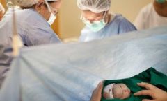 مرگ مادر و نوزاد اهرمی در بیمارستان سلمان فارسی بوشهر/ علوم پزشکی: از چنین مواردی به آسانی رد نمی‌شویم